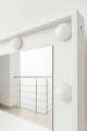 CA32 TOALETKA KOSMETYCZNA LED + TABORET